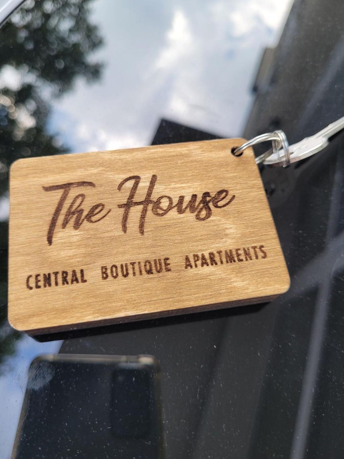 The House - Central Boutique Apartments Kjustendil Eksteriør billede